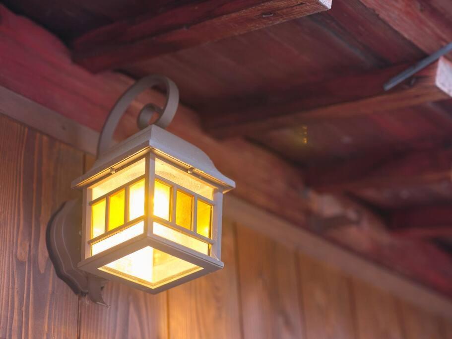 Апартаменты Way Shirakawago - Private, Free Parking And Newly Opened 2022 Way Shirakawago Экстерьер фото