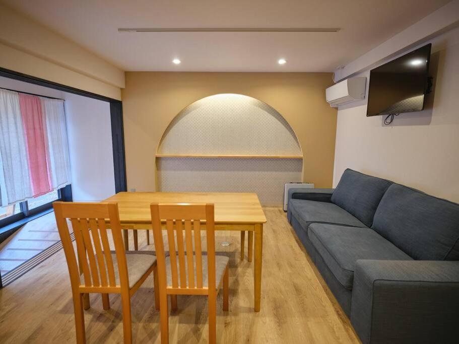 Апартаменты Way Shirakawago - Private, Free Parking And Newly Opened 2022 Way Shirakawago Экстерьер фото